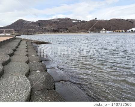 海から見る山景色 海から見る山景色 140722566