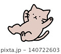 滑り落ちる　仰向け　寝転ぶ　可愛い猫のイラスト 140722603