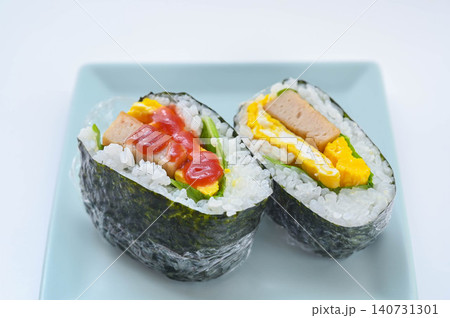 手作りのポーク玉子おにぎらず 手作りのポーク玉子おにぎらず 140731301