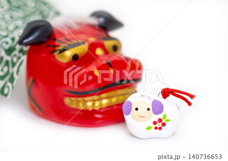 2027年賀 獅子舞と羊土鈴 2027年賀 獅子舞と羊土鈴 140736653