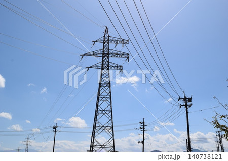 送電塔 高電圧交流 140738121