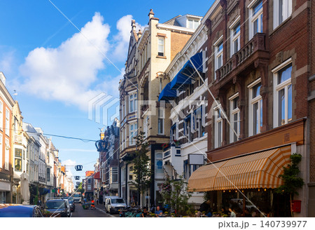 Street in Old Town The Hague with old buildings in summer 140739977