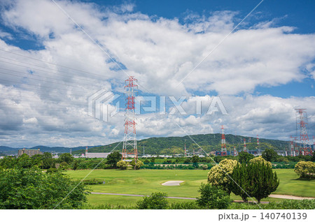 淀川左岸風景 河川敷ゴルフ場 大阪府枚方市 淀川左岸風景 河川敷ゴルフ場 大阪府枚方市 140740139