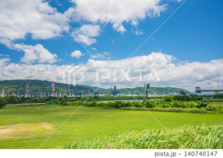 淀川左岸河川敷風景 大阪府枚方市 淀川左岸河川敷風景 大阪府枚方市 140740147