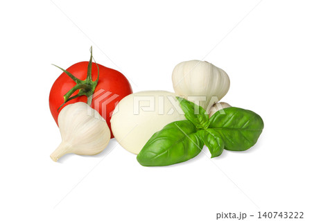 Garlic mozzarella with tomato and basil displayed, PNG Garlic mozzarella with tomato and basil displayed, PNG 140743222