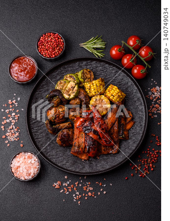 Vegetables such as corn, bell peppers, zucchini, and grilled mushrooms. Grilled vegetables Vegetables such as corn, bell peppers, zucchini, and grilled mushrooms. Grilled vegetables 140749034
