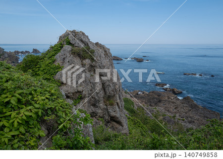 葦毛崎展望台の美しい景観 - 種差海岸の遊歩道 みちのく潮風トレイル 葦毛崎展望台の美しい景観 - 種差海岸の遊歩道 みちのく潮風トレイル 140749858