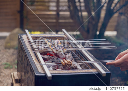 【#グルメ】炭火で焼くうなぎの蒲焼き 【#グルメ】炭火で焼くうなぎの蒲焼き 140757725