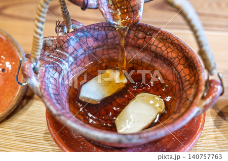 【#グルメ】松茸の土瓶蒸しと秋の味覚 140757763
