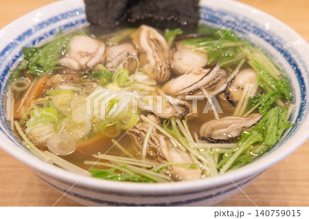 美味しい牡蛎ラーメン 美味しい牡蛎ラーメン 140759015