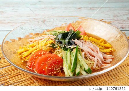 冷やし中華 冷やし中華 140761251