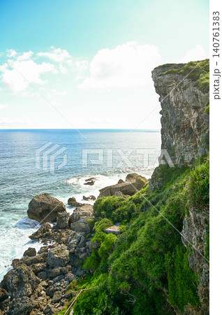 宮古島のとても美しい海の風景 宮古島のとても美しい海の風景 140761383