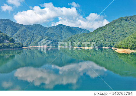 【九頭竜ダム】 福井県大野市長野 【九頭竜ダム】 福井県大野市長野 140765784