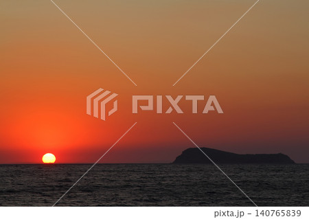Seaside town of Turgutreis and spectacular sunsets 140765839