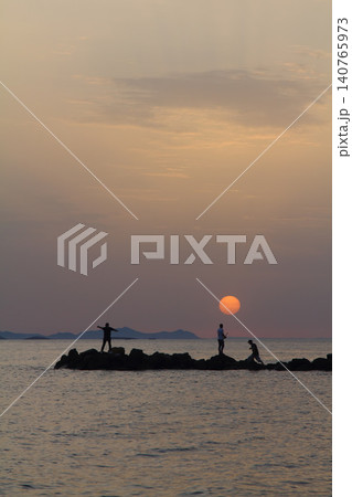 Seaside town of Turgutreis and spectacular sunsets Seaside town of Turgutreis and spectacular sunsets 140765973
