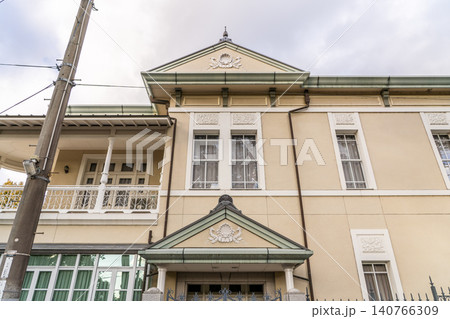 京都女子学園建学記念館「錦華殿」フランス様式の洋館（平成に復元した近代建築） 140766309