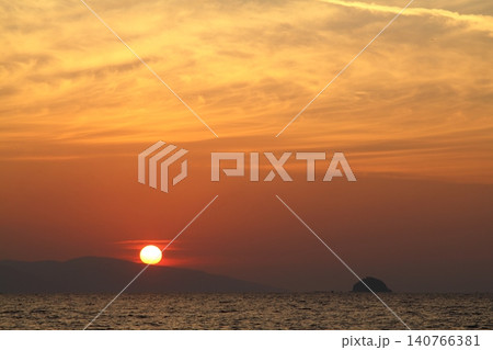 Seaside town of Turgutreis and spectacular sunsets. Bodrum, Mugla 140766381