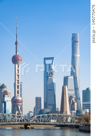 中国・上海 陸家嘴と東方明珠 中国・上海 陸家嘴と東方明珠 140770478