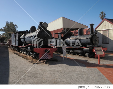 サルファイド・ストリート鉄道歴史博物館の蒸気機関車二両—屋外に佇む力強い鉄道遺産の姿 サルファイド・ストリート鉄道歴史博物館の蒸気機関車二両—屋外に佇む力強い鉄道遺産の姿 140770855