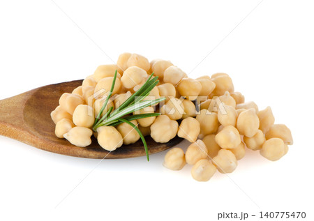 Chickpeas over wooden spoon Chickpeas over wooden spoon 140775470