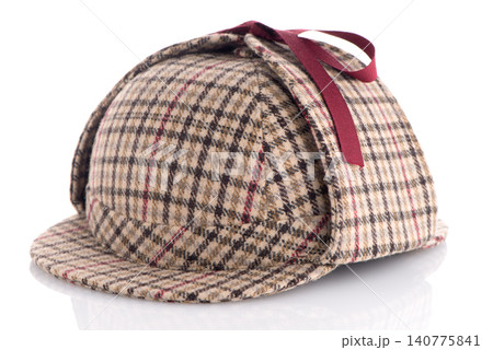 British Deerhunter or Sherlock Holmes cap 140775841