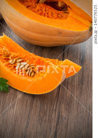 Sliced pumpkin Sliced pumpkin 140776525