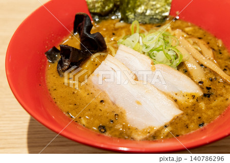 美味しい濃厚味噌ラーメン 140786296