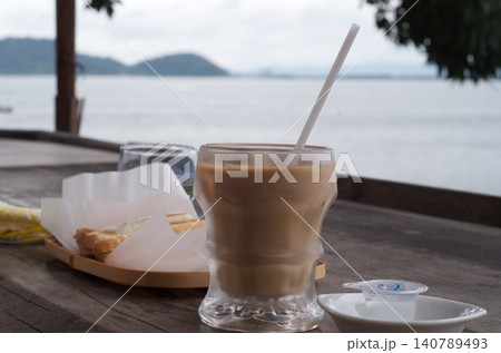 湖の見えるカフェ 湖の見えるカフェ 140789493