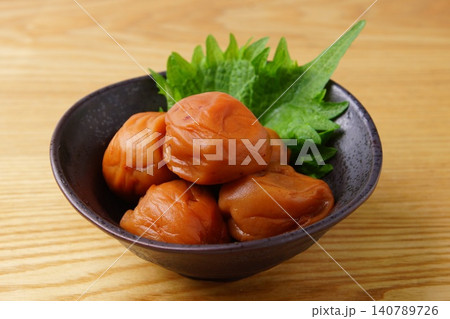 紀州産　南高梅干し 140789726