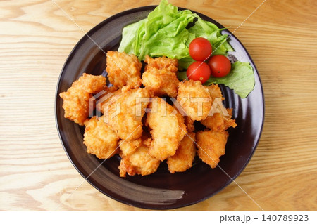 鶏の唐揚げ 鶏の唐揚げ 140789923