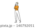 思案する女性の立ち姿 140792051