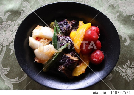 夏野菜の大根おろし煮びたし 夏野菜の大根おろし煮びたし 140792576