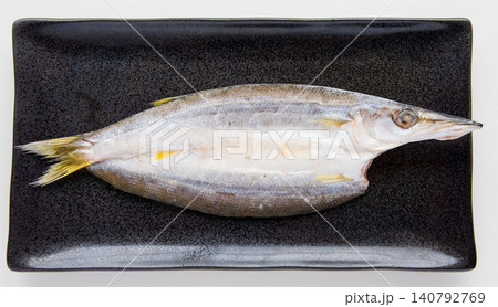 焼く前のかますの干物 焼く前のかますの干物 140792769
