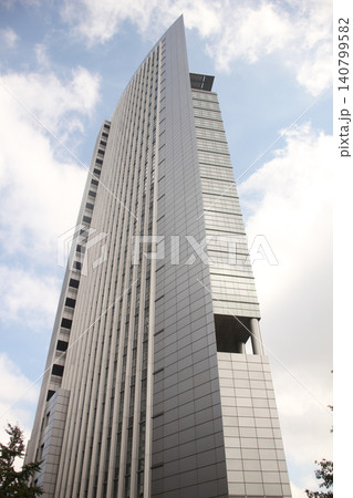 Building in the finance district of Frankfurt am Main, Germany Building in the finance district of Frankfurt am Main, Germany 140799582