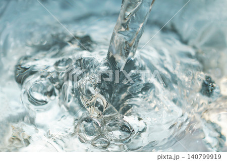 水・水面・波紋・泡・水柱・テクスチャ・背景素材 水・水面・波紋・泡・水柱・テクスチャ・背景素材 140799919