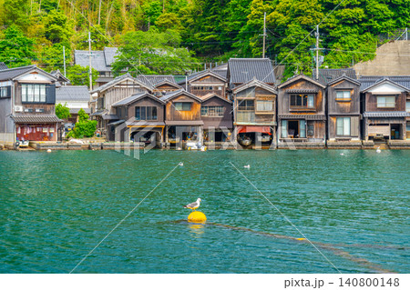 伊根の舟屋　夏の京都　　日本 140800148