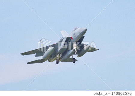 着陸態勢の第306飛行隊のF-15J 着陸態勢の第306飛行隊のF-15J 140802570