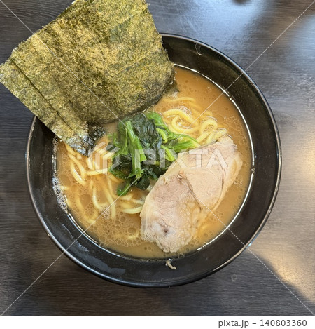 横浜家系 侍 伏見店 横浜家系 侍 伏見店 140803360