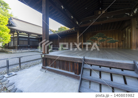 靖国神社の能楽堂 靖国神社の能楽堂 140803982