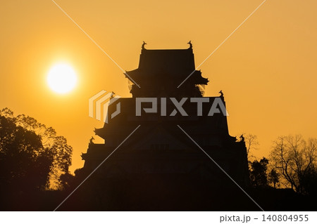 大阪城　夕陽 140804955