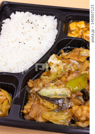 美味しい回鍋肉の中華弁当 美味しい回鍋肉の中華弁当 140807123