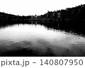 静かな湖 140807950