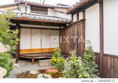 堺環濠都市 北部エリア 鉄炮鍛冶屋敷(堺市立町家歴史館 井上関右衛門家住宅)有形文化財 堺環濠都市 北部エリア 鉄炮鍛冶屋敷(堺市立町家歴史館 井上関右衛門家住宅)有形文化財 140808513