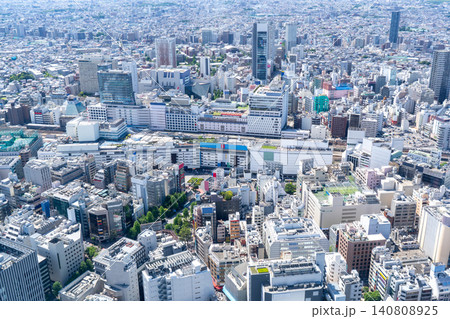東京・池袋の市街地とビル群 東京・池袋の市街地とビル群 140808925