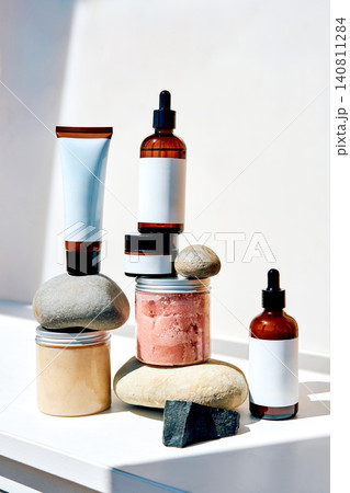 Skincare products for barrier repair and skin longevity Skincare products for barrier repair and skin longevity 140811284