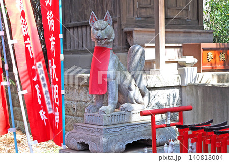 敷島神社内の敷島稲荷神社(埼玉県志木市) 敷島神社内の敷島稲荷神社(埼玉県志木市) 140818004