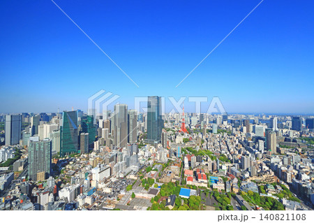 東京都港区、東京タワーと麻布台ヒルズ森JPタワーの風景 東京都港区、東京タワーと麻布台ヒルズ森JPタワーの風景 140821108