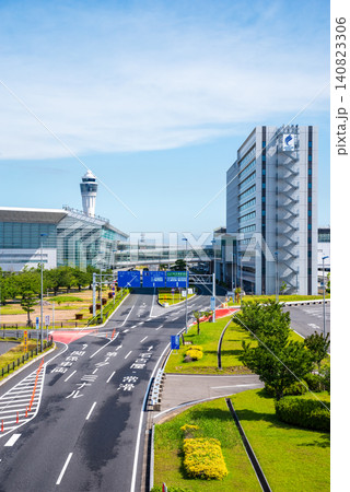 《中部国際空港セントレア》第2ターミナルから望む第1ターミナル方面の風景 《中部国際空港セントレア》第2ターミナルから望む第1ターミナル方面の風景 140823306