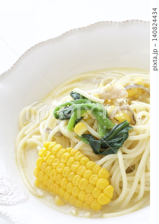 コーンクリームパスタ コーンクリームパスタ 140824434
