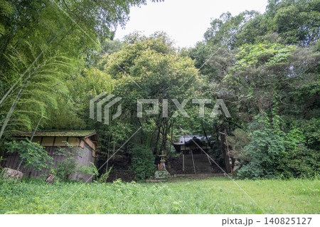 日本の岡山県玉野市の古くてとても美しい建物 日本の岡山県玉野市の古くてとても美しい建物 140825127